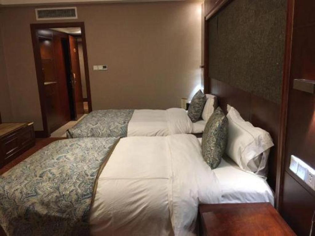 Yantai Golden Gulf Hotel Buitenkant foto