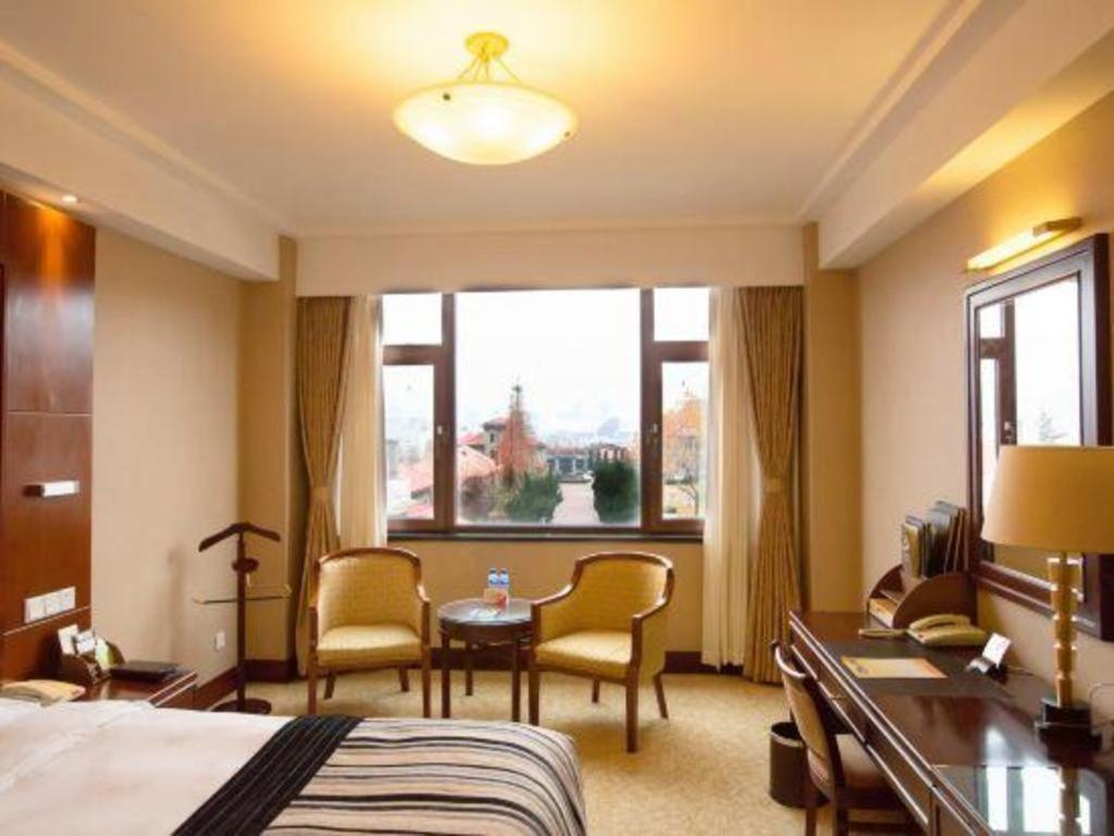 Yantai Golden Gulf Hotel Buitenkant foto