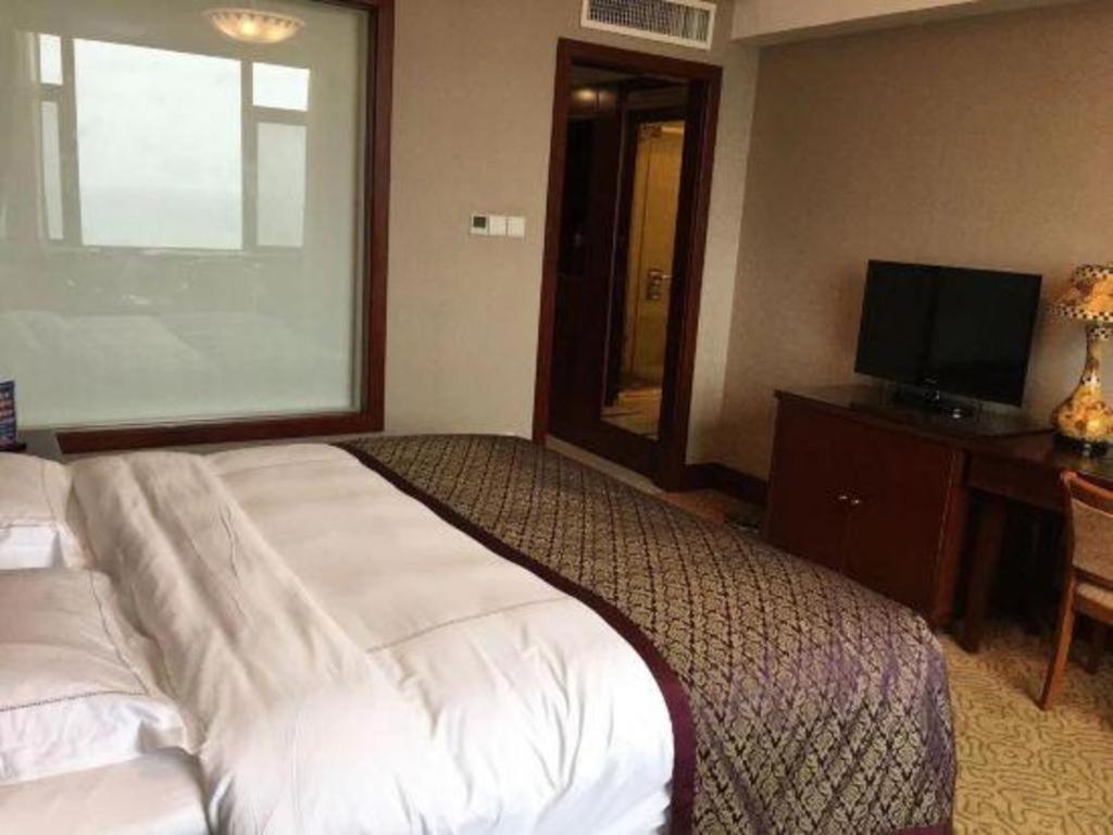 Yantai Golden Gulf Hotel Buitenkant foto