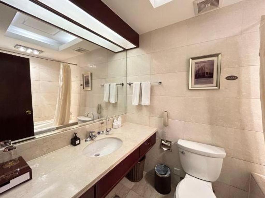 Yantai Golden Gulf Hotel Buitenkant foto